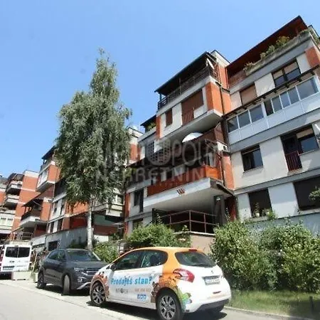 Cozy Lamija Appartement